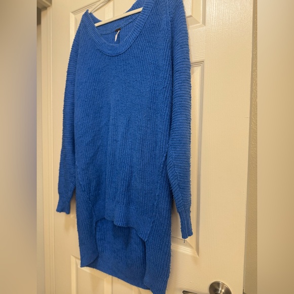 Free People Sunday Scoop Oversized Hi-Low Tunic Sweater - Picture 6 of 14